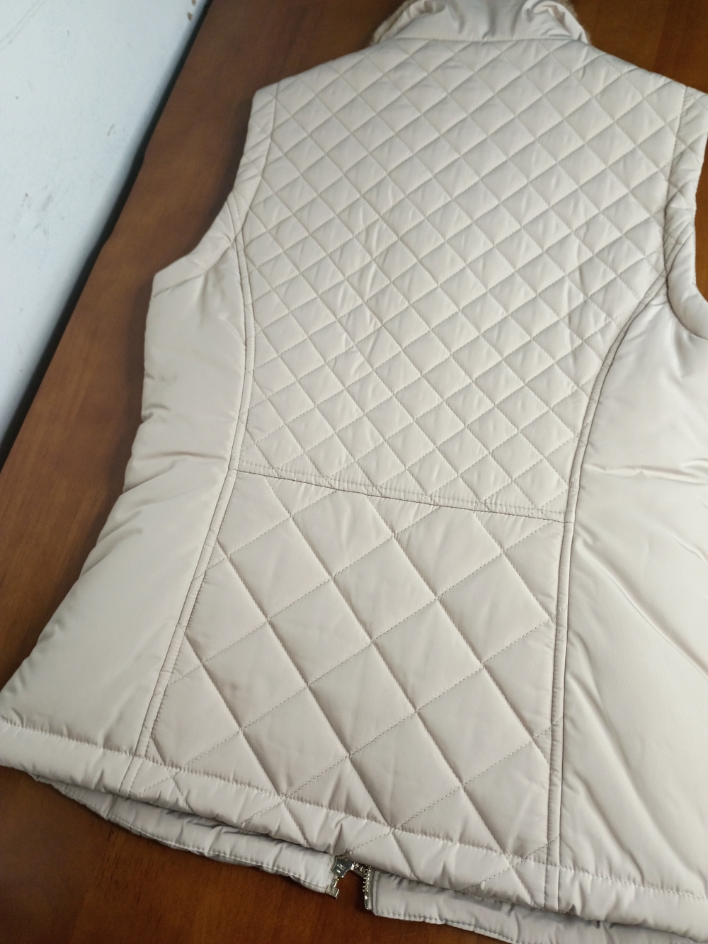 Calvin Klein Quilted Faux-Fur Collar Puffer Vest - Beige - Picture 10 of 12